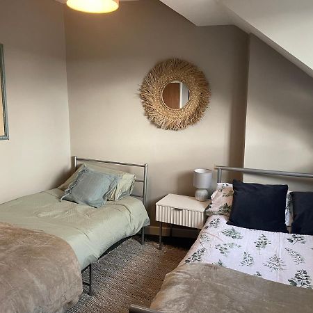 Perfect For Large Groups, Sleeps 15 Close To City Centre Sheffield Exteriér fotografie